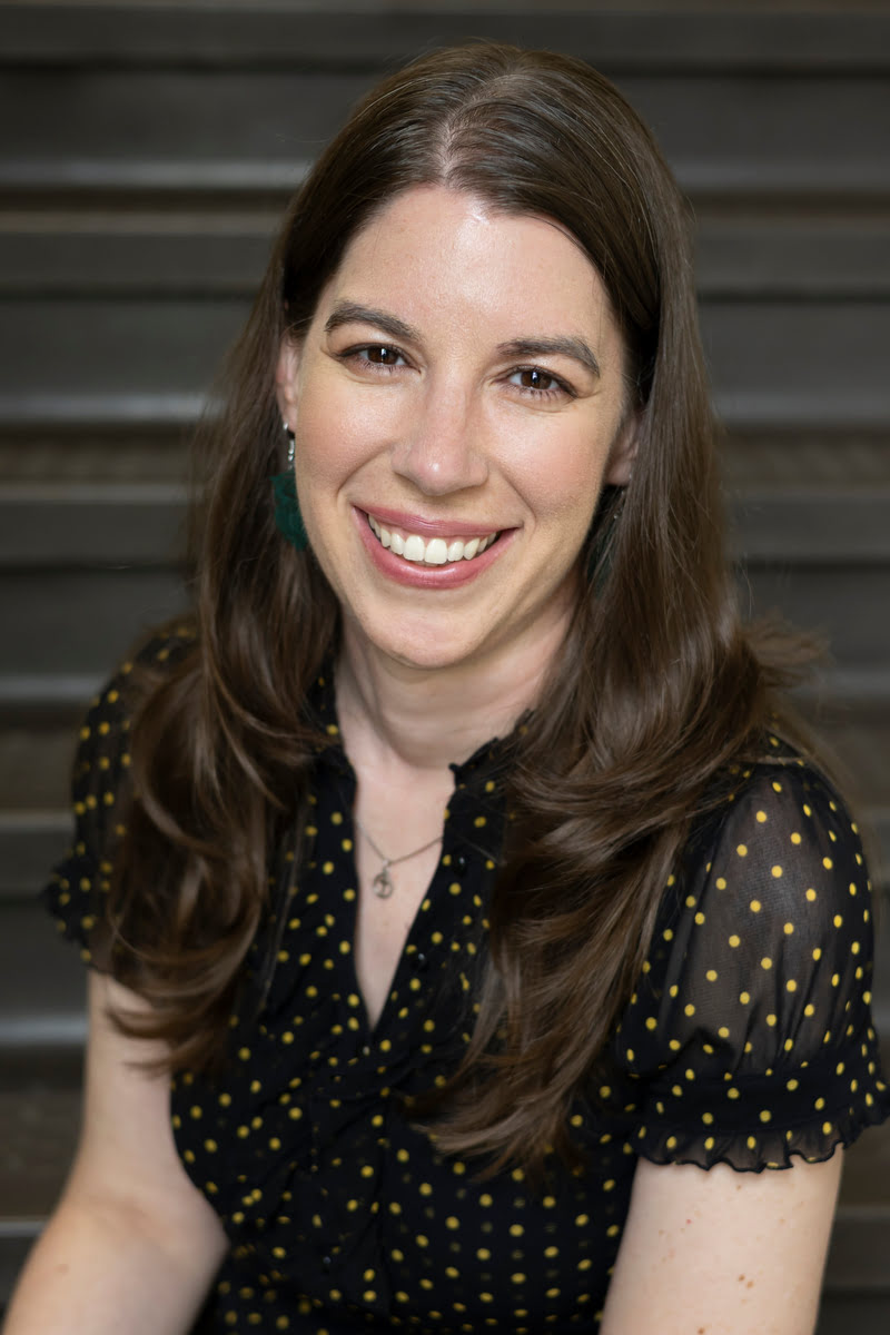 Portrait of Lauren Thell